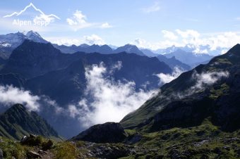 Hiking Biberacher Hütte Hochkünzelspitze