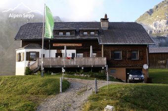 Hiking Biberacher Hütte Hochkünzelspitze