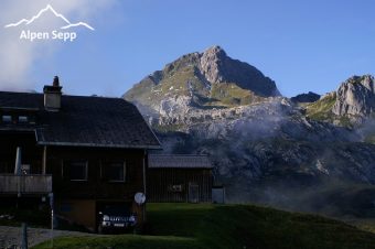 Hiking Braunarlspitze Bregenzerwald