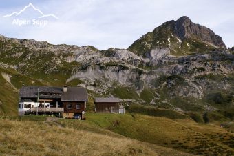 Hiking Braunarlspitze Bregenzerwald