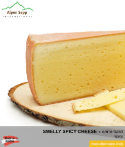 Artisanal smelly spicy cheese - smear ripened & dry matured - Rässkäse, trockengereift